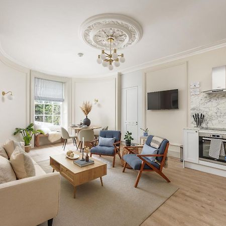 Ocean City Stylish Apartment Плимът Екстериор снимка